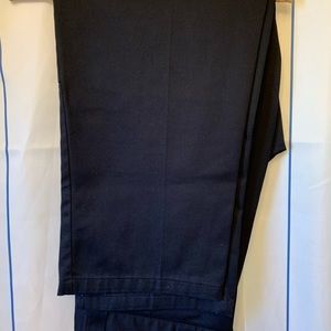 Black Dickie’s work pants